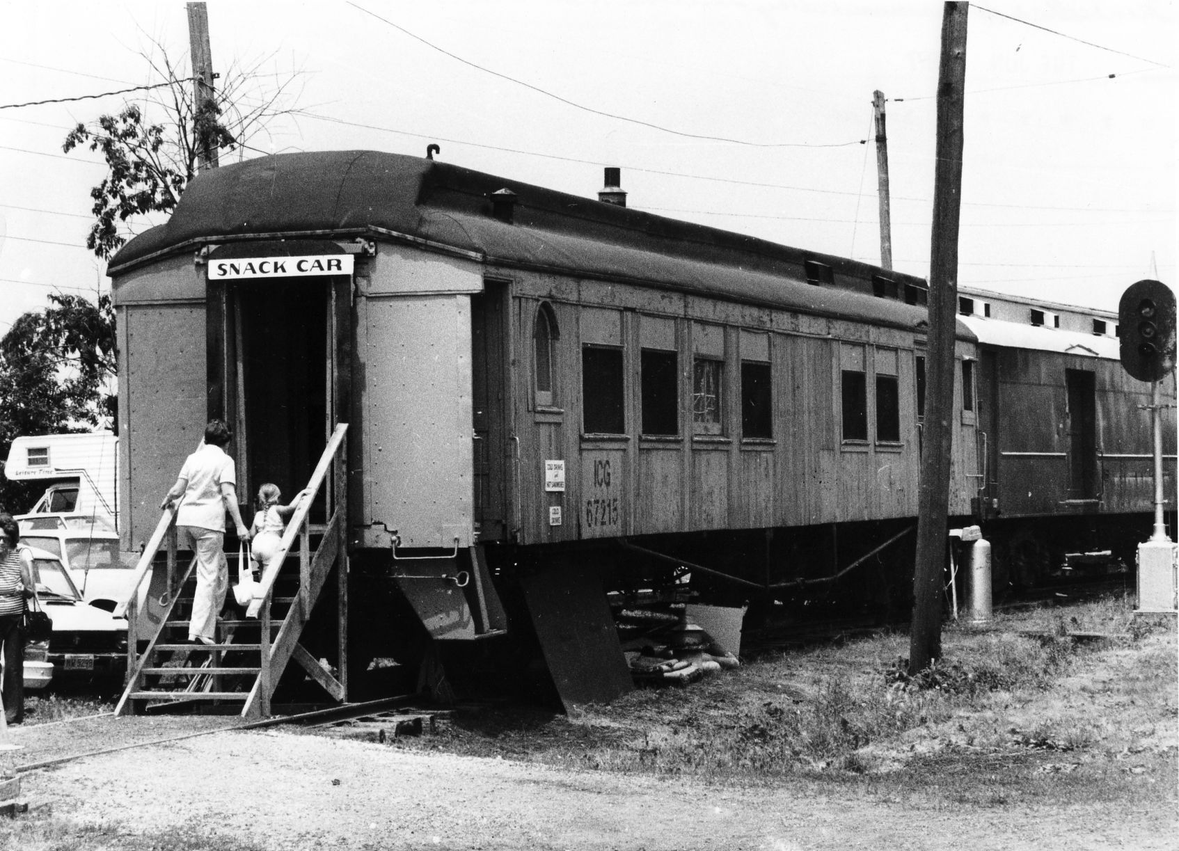 Monticello RR museum 1977.jpg